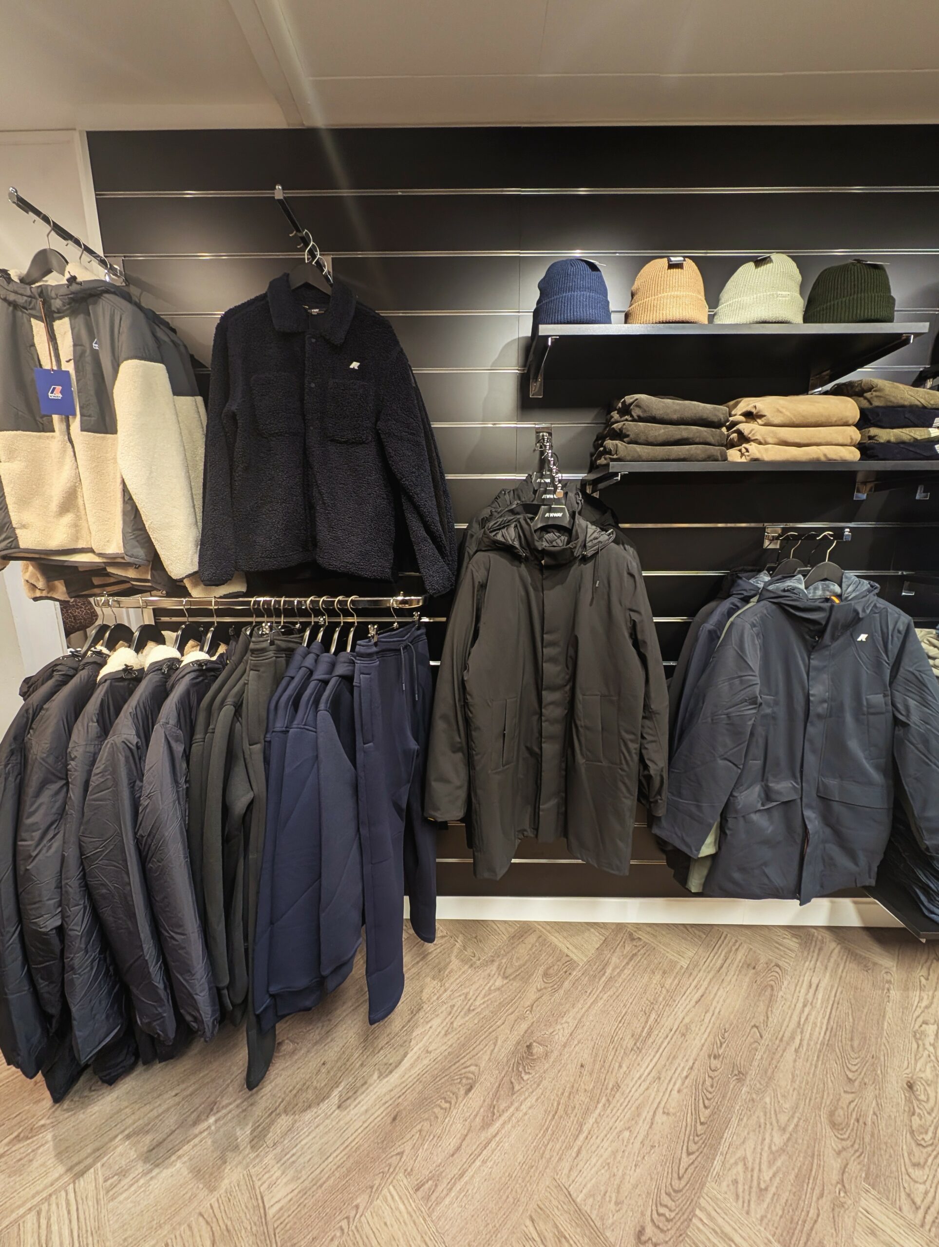 PXL_20251104_170225765~2